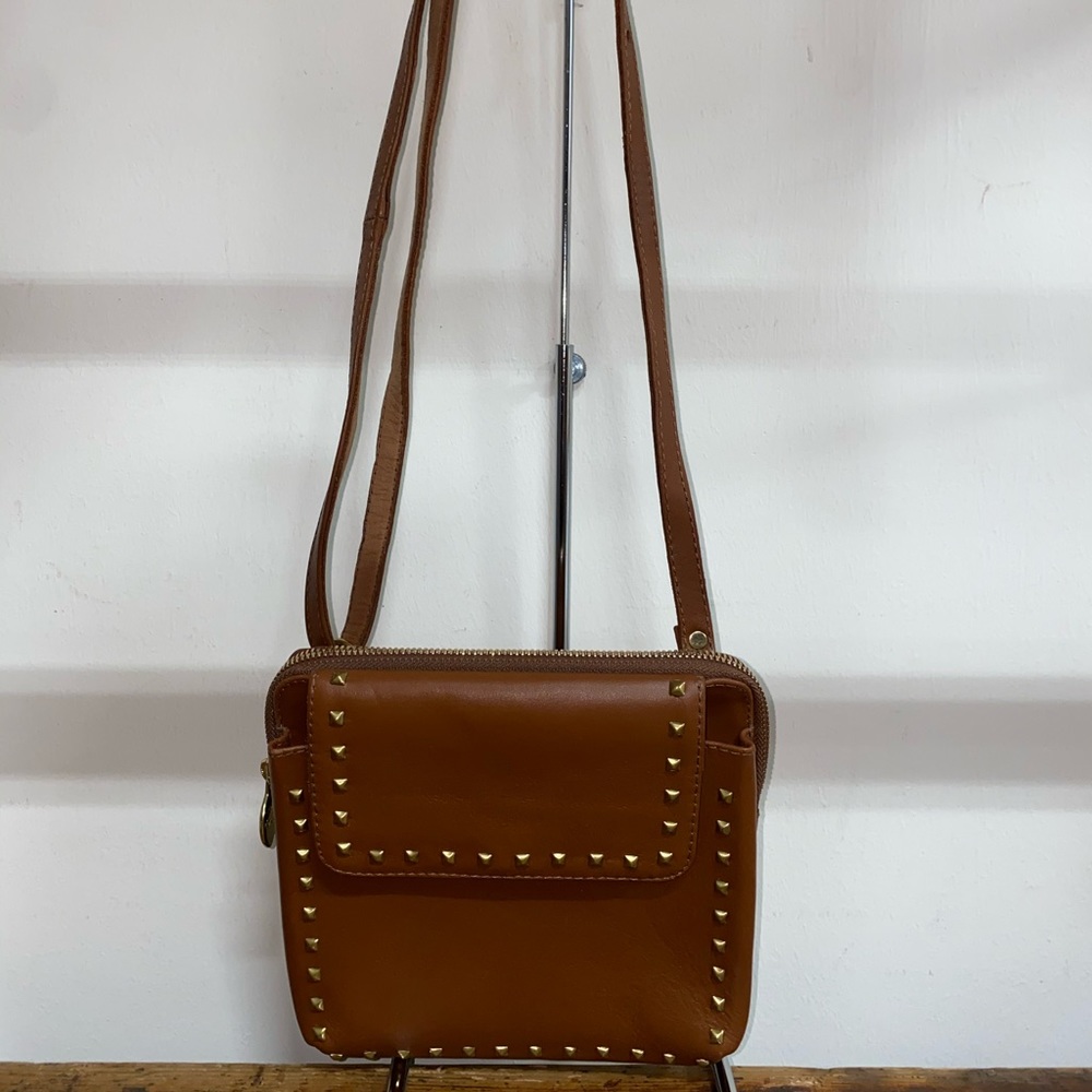 STUDDED CROSS BODY NWT